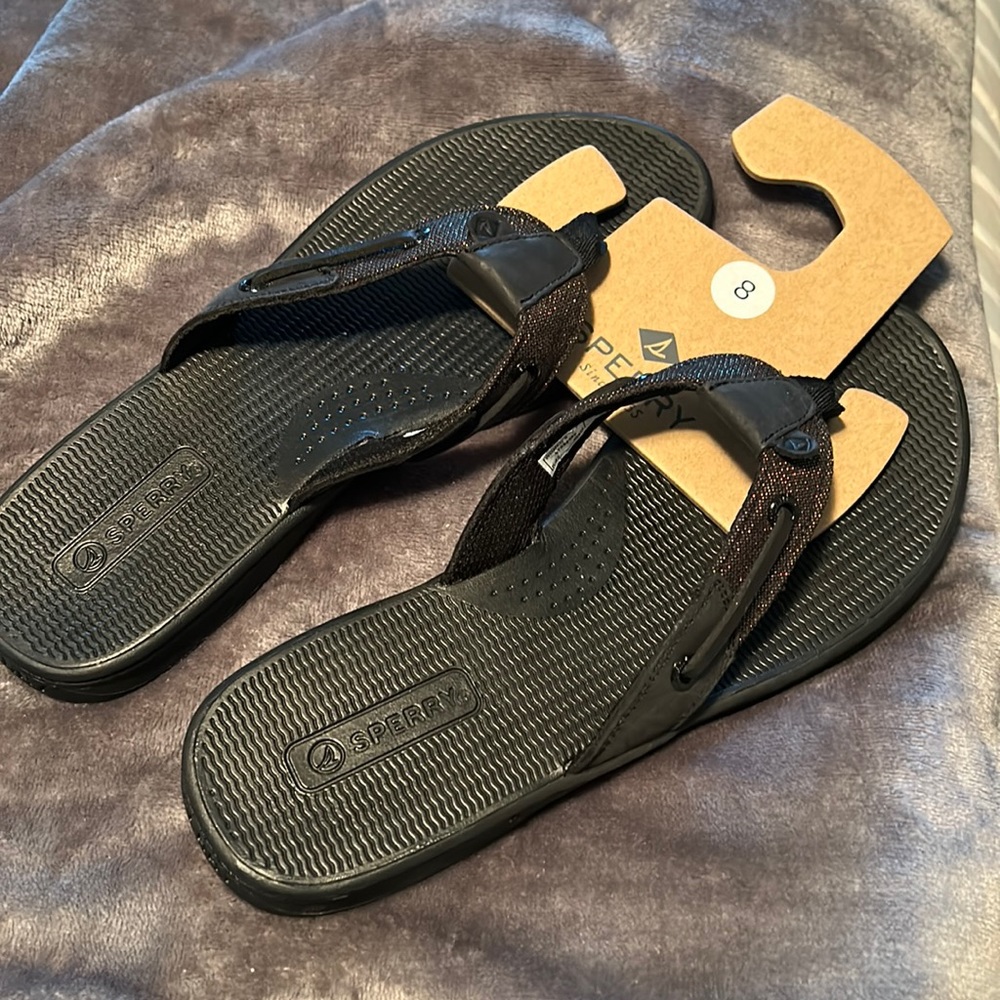 Sperry sea fish flip flops